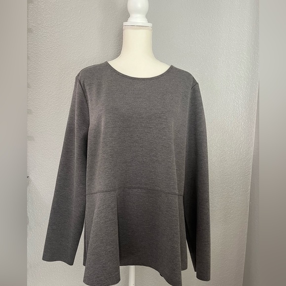 Ann Taylor gray knit top with peplum - Picture 3 of 8